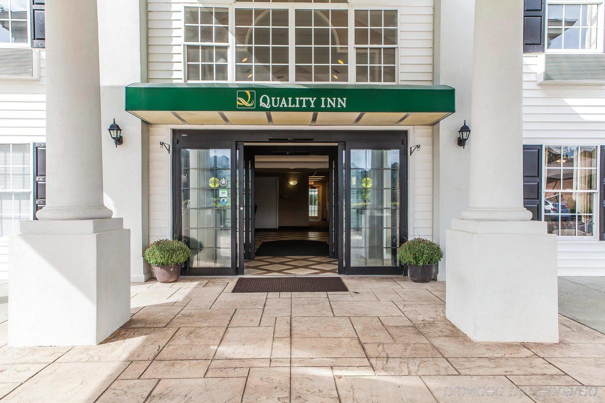 Quality Inn Rome South Exterior photo